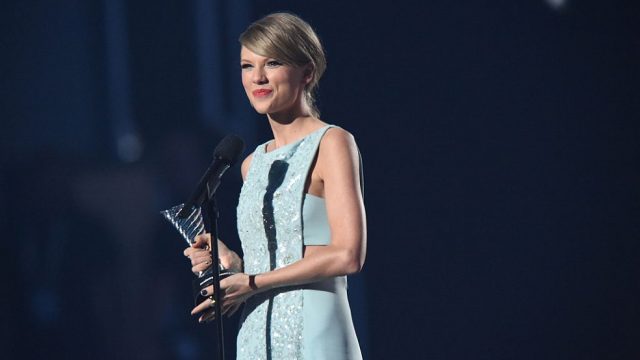 taylor-swift-itunes-record