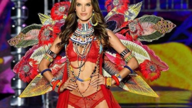 Picture of Alessandra Ambrosio Victoria's Secret Fashion Show