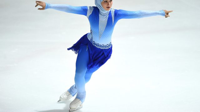 Picture of Zahra Lari Figure Skater Headscarf