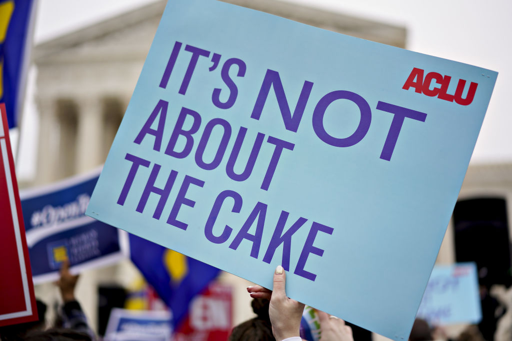 Heres What The Supreme Courts Gay Wedding Cake Case Really Meanshellogiggles