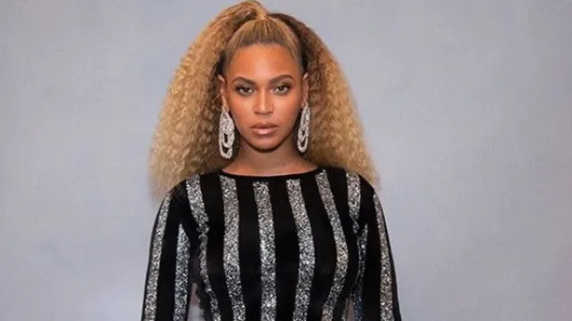 Picture of Beyoncé Natural Hair