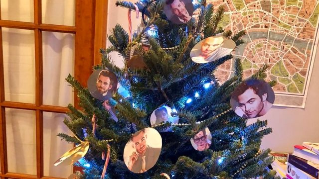 Picture of Chris Pine Christmas Tree