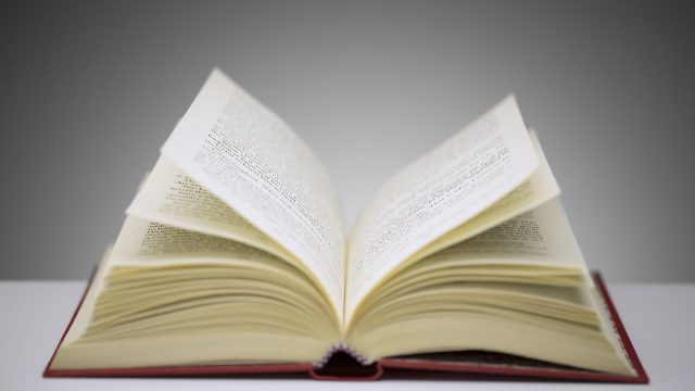 amazon-most-read-book-handmaids-tale
