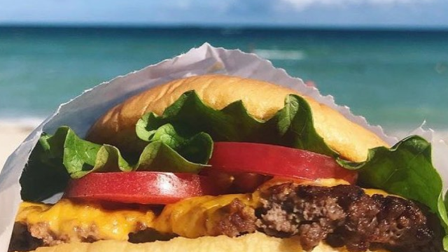 Picture of Shake Shack Cheeseburger