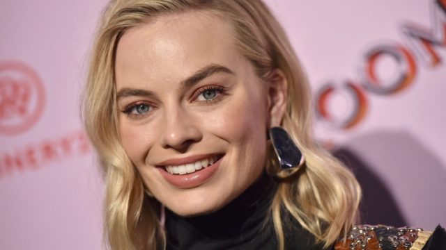 Margot Robbie human foot