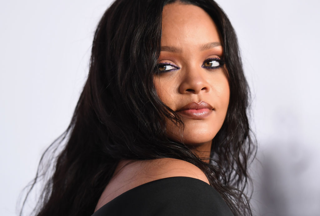 Rihanna posted a powerful message about gun violence on  InstagramHelloGiggles