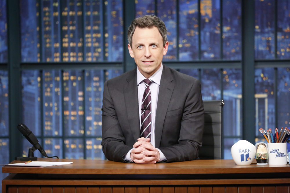 Golden Globes Seth Meyers is going after HollywoodHelloGiggles