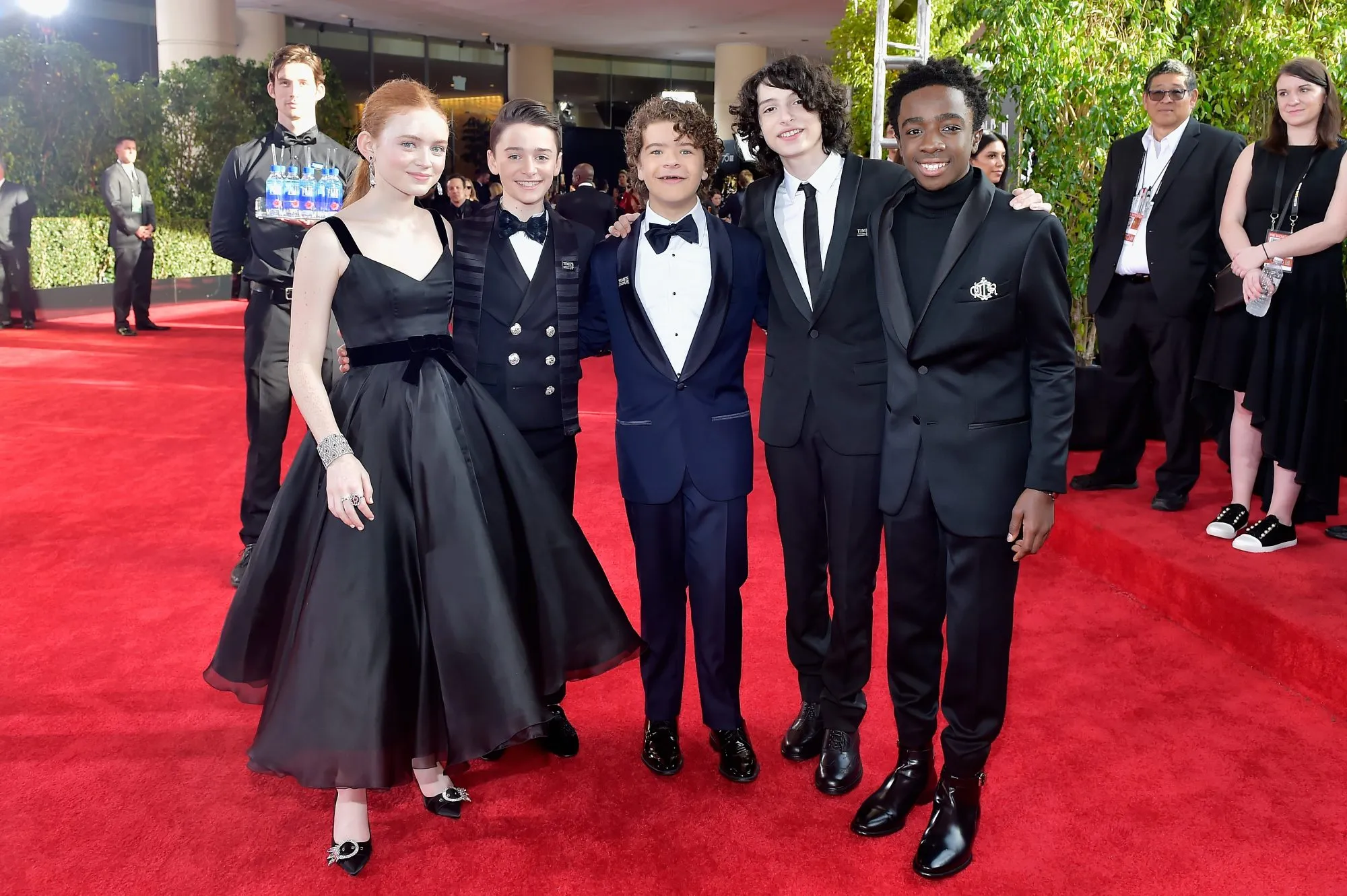 Stranger Things' kids rap and bring back Barb at Golden Globe Awards