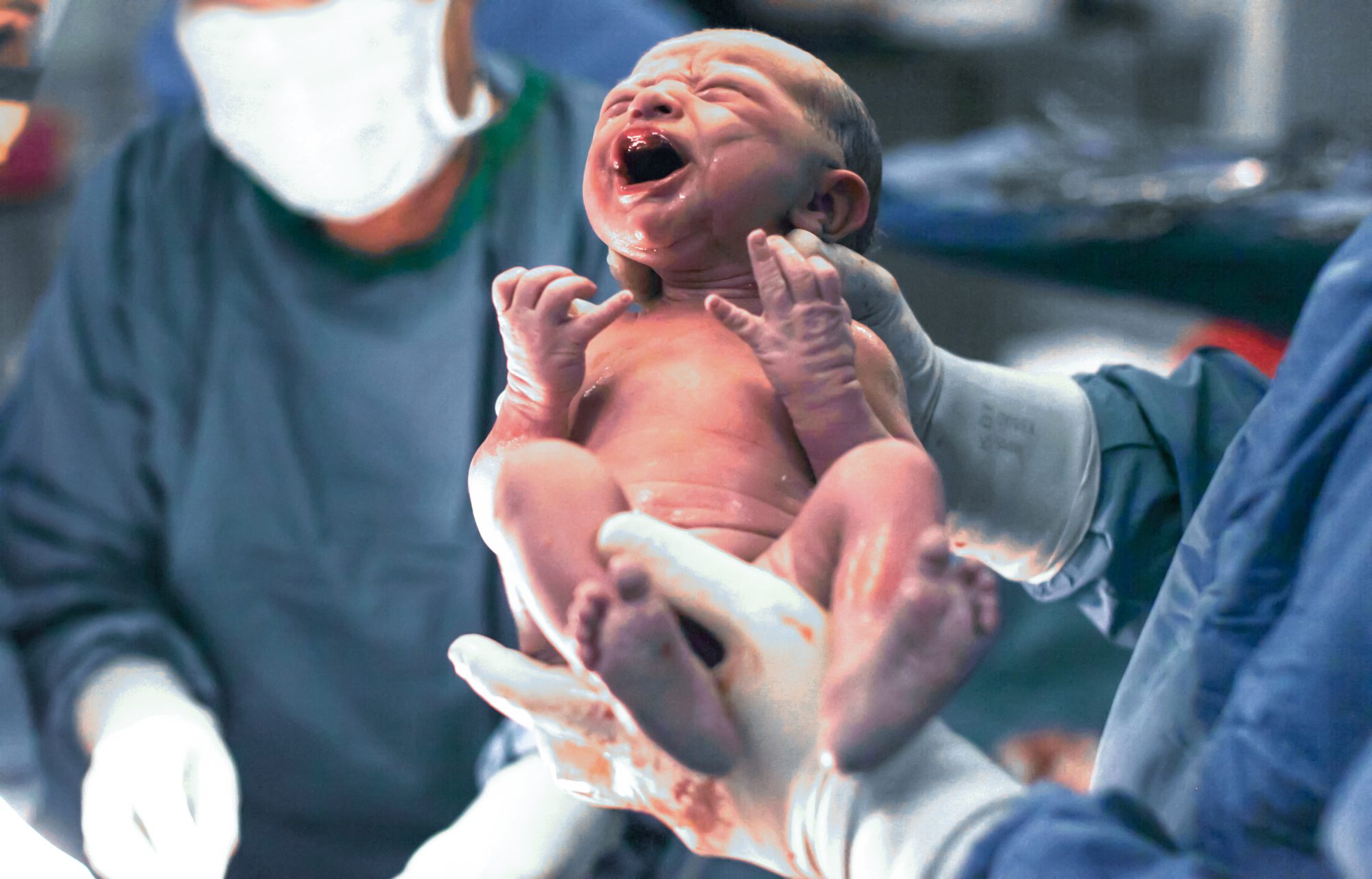 This Ob Gyn Delivered A Patients Twins Just Hours After Giving Birth
