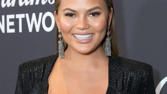 chrissy-teigen