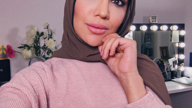 Picture of Amena Khan