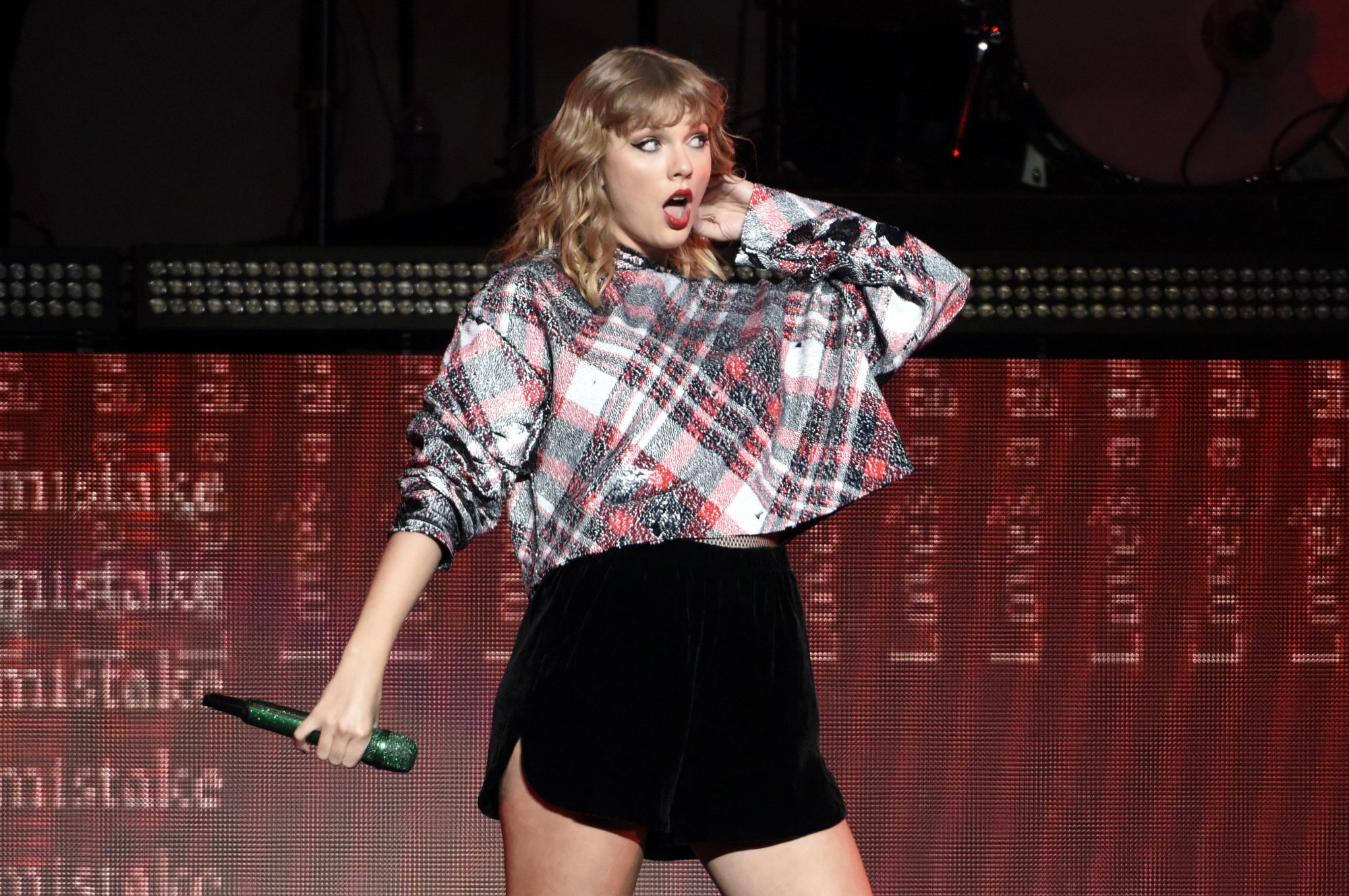 Here's what you need to now about Taylor Swift and Little Big
