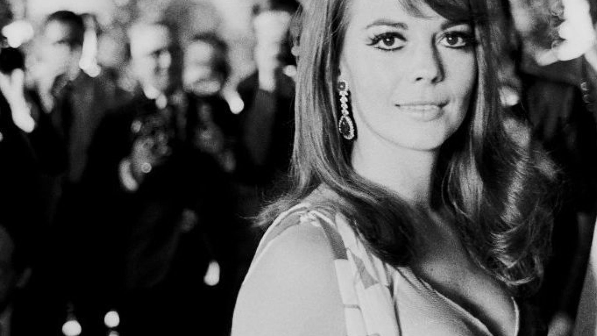 How Old Was Natalie Wood When She Died? Find Out Her AgeHelloGiggles