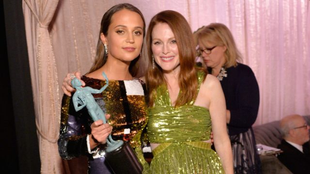 Alicia Vikander Julianne Moore