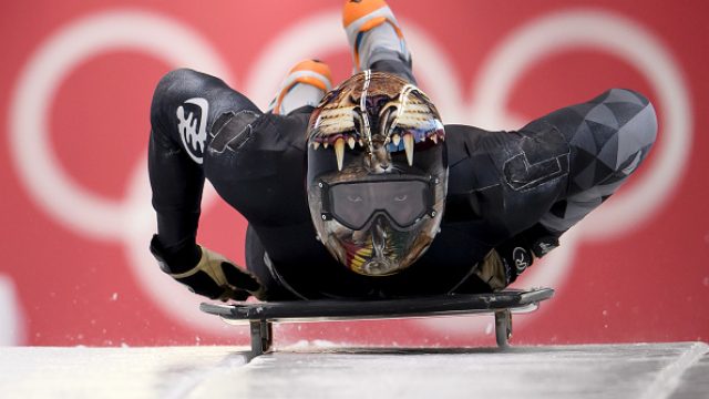 Skeleton racing