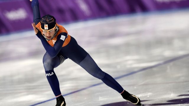 speed skating