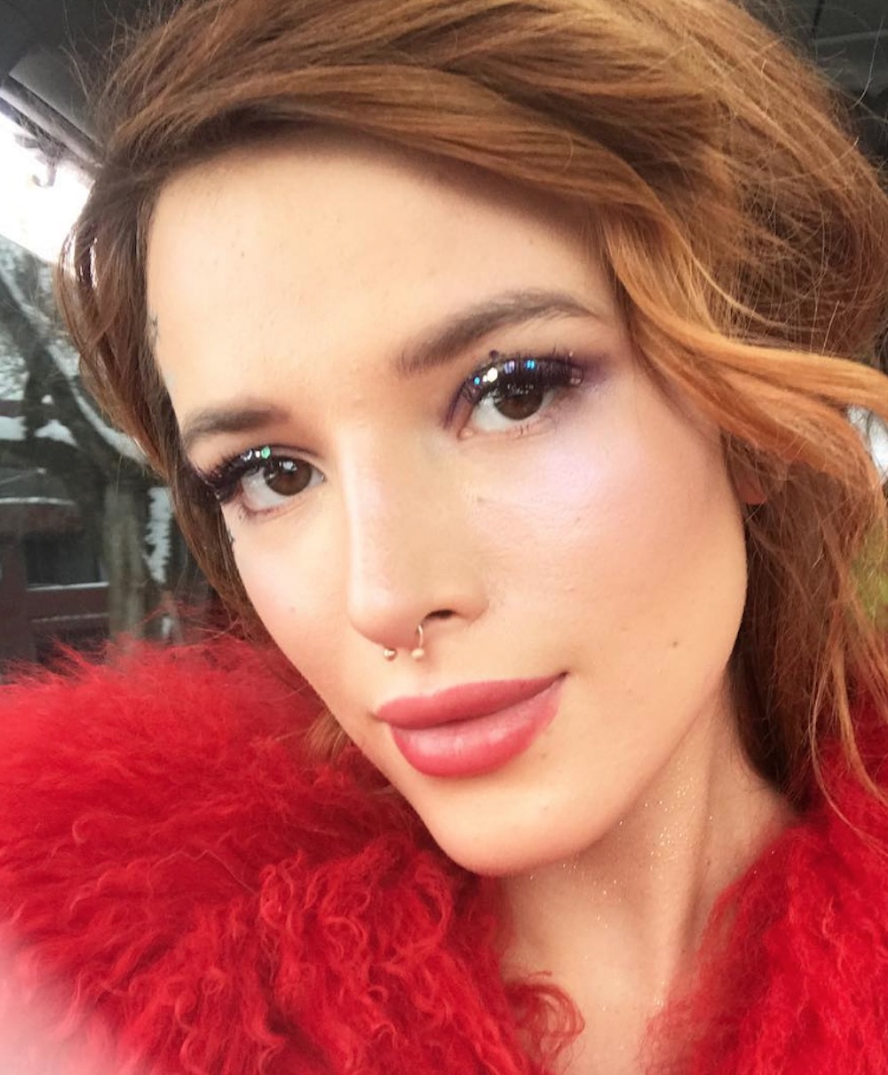 Bella Thorne shared advice with a fan on how to cover up acneHelloGiggles