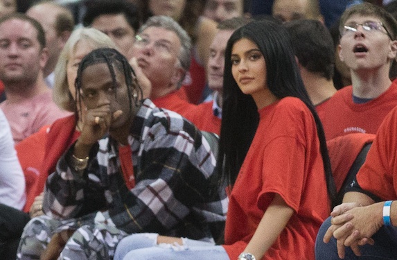 Travis Scott Shares First Post-baby Selfie With Kylie Jennerhellogiggles