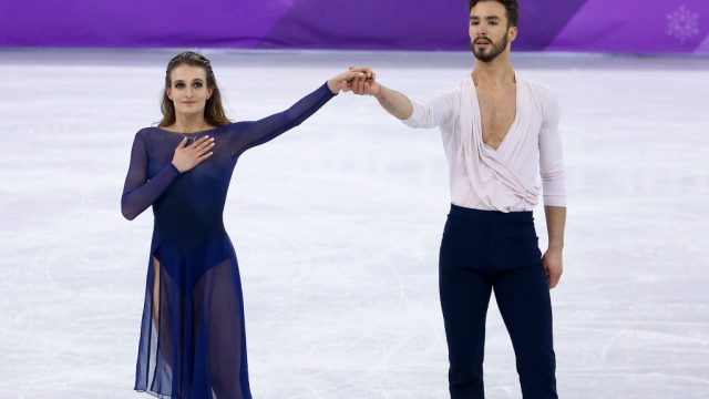 Gabriella Papadakis wins silver