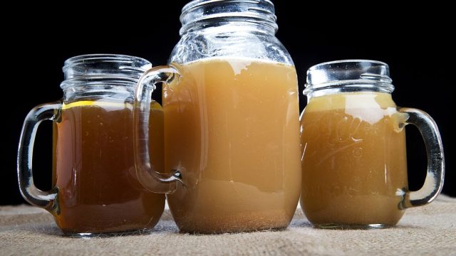 What are the benefits of bone broth?