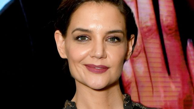 katie-holmes-tbt