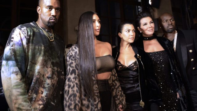 Photo of Celebrity Family Feud to Pit Team West Against Team Kardashian-Jenner