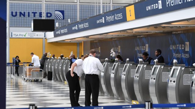 Image of United Airlines terminal