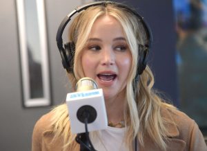 NEW YORK, NY - FEBRUARY 28: Actress Jennifer Lawrence visits 'Andy Cohen Live' hosted by Andy Cohen on his exclusive SiriusXM channel Radio Andy at the SiriusXM Studios on February 28, 2018 in New York City.