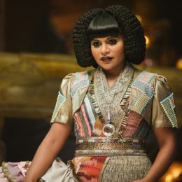 Mrs. Who Mindy Kaling Wrinkle in Time