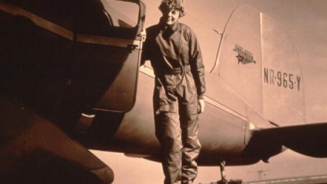 theories about Amelia Earhart's disappearance