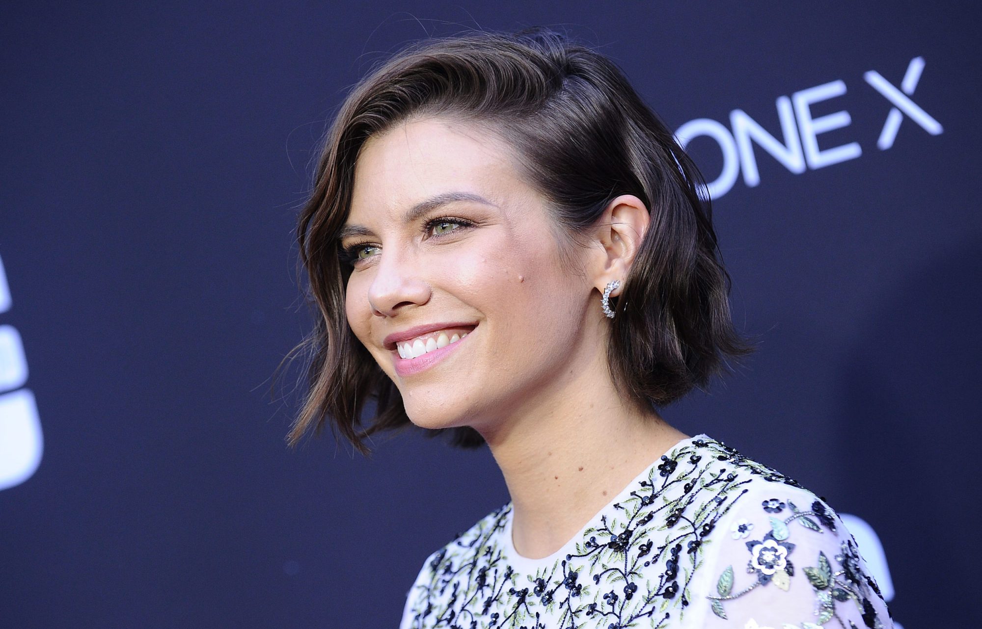 Lauren Cohan Enjoys Support From Co-Star Khary Payton in Salary  StandoffHelloGiggles