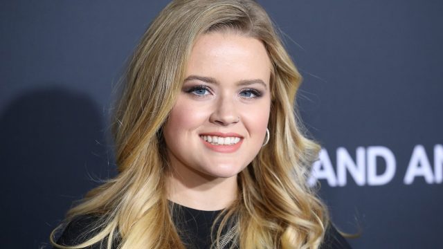 ava phillippe