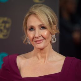 J.K. Rowling tweets at fan