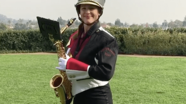 jennifer garner sax marching band