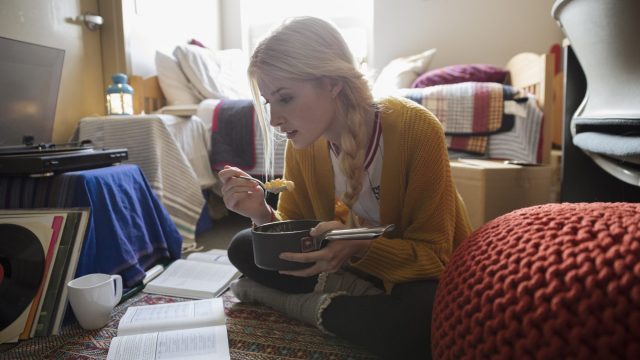 Endometriosis diet to reduce pain