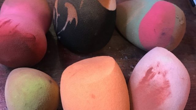 BeautyBlender Microwave Cleaning Hack