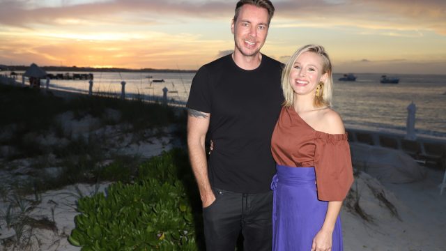 Image of Kristen Bell and Dax Shepard