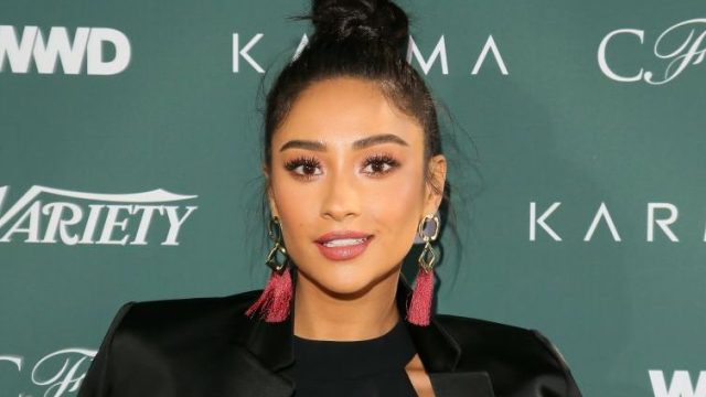 Picture of Shay Mitchell Instagram