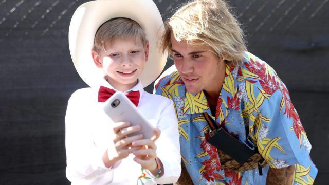 Photo of Justin Bieber and Mason Ramsey at Coachella