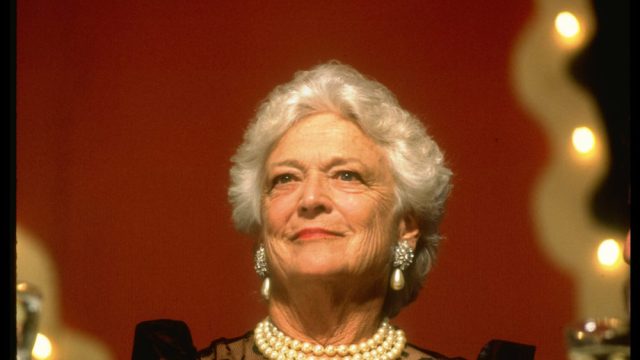 Barbara Bush chose to keep her hair white