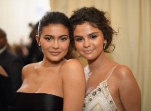 NEW YORK, NY - MAY 07: Kylie Jenner and Selena Gomez attends the Heavenly Bodies: Fashion & The Catholic Imagination Costume Institute Gala at The Metropolitan Museum of Art on May 7, 2018 in New York City.