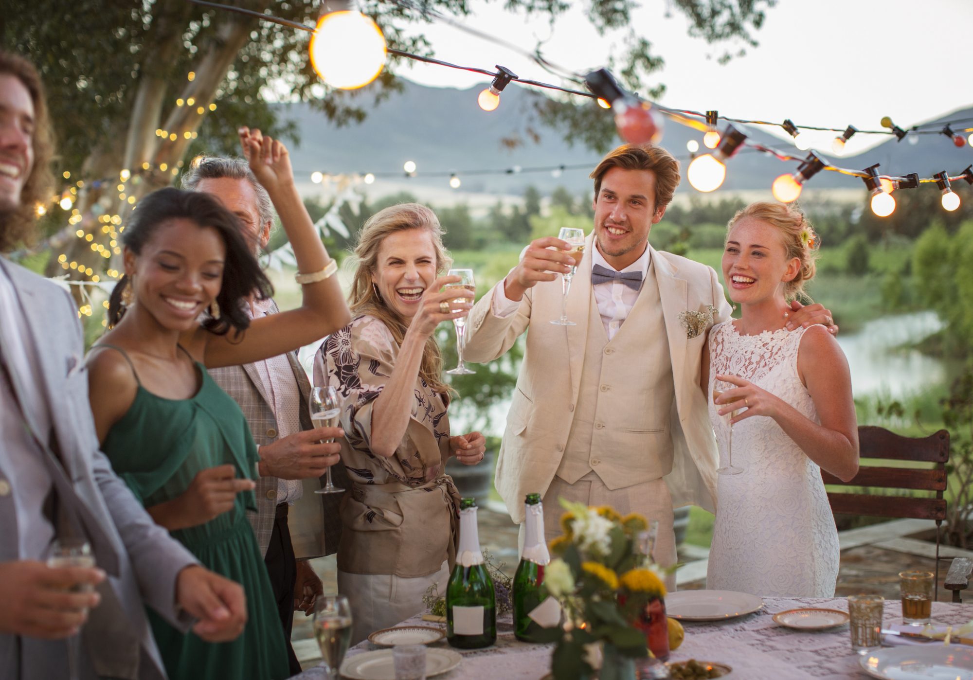 12-things-you-should-never-say-to-a-bride-at-her-weddinghellogiggles