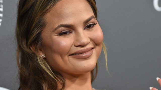 chrissy-teigen-baby