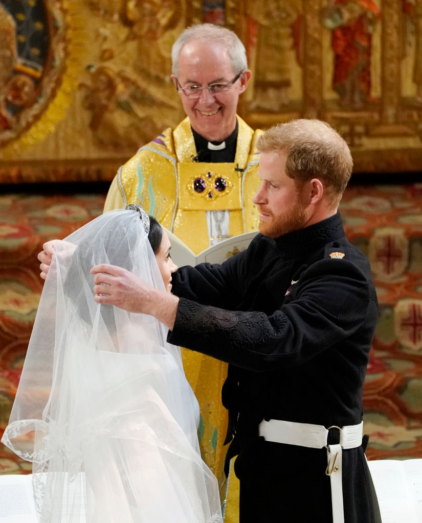 picture-of-harry-lifting-meghan-markle-veil-photo.jpg