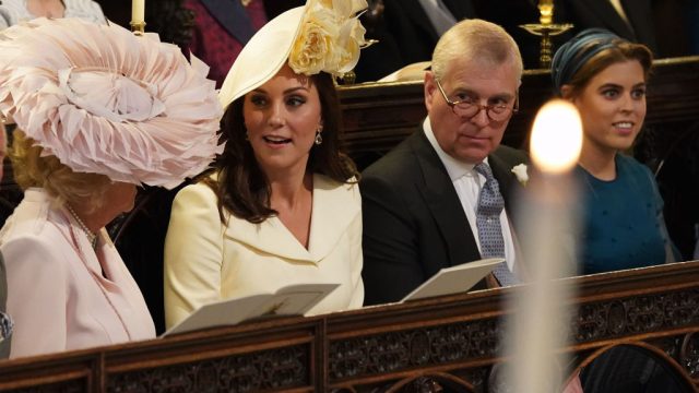 picture-of-kate-middleton-royal-wedding-outfit-photo
