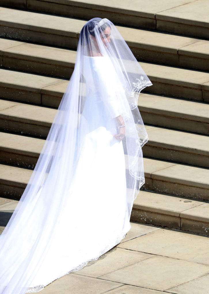 picture-of-meghan-markles-wedding-dress-full-photo.jpg