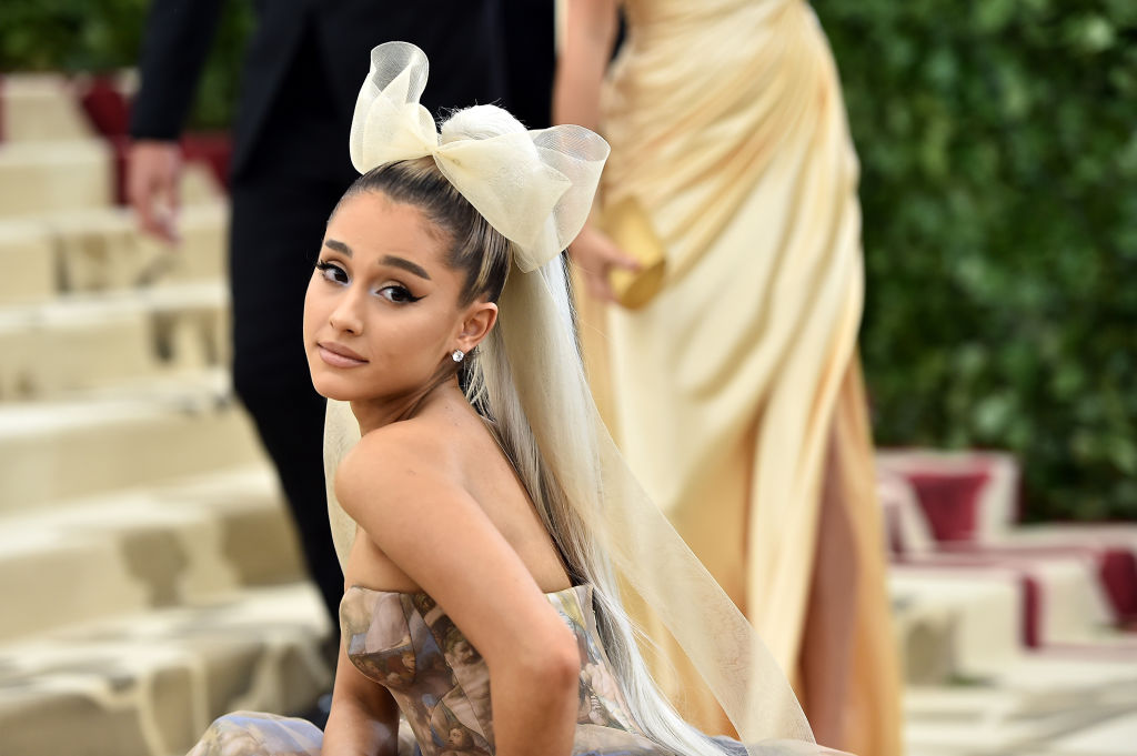 Ariana Grande Gets Bee Tattoo to Remember Manchester Victims