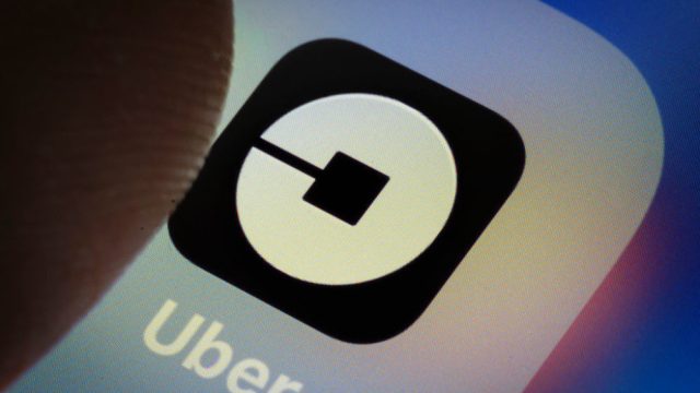 Uber launches new safety feature