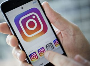 Instagram will now let you share Stories you're tagged in