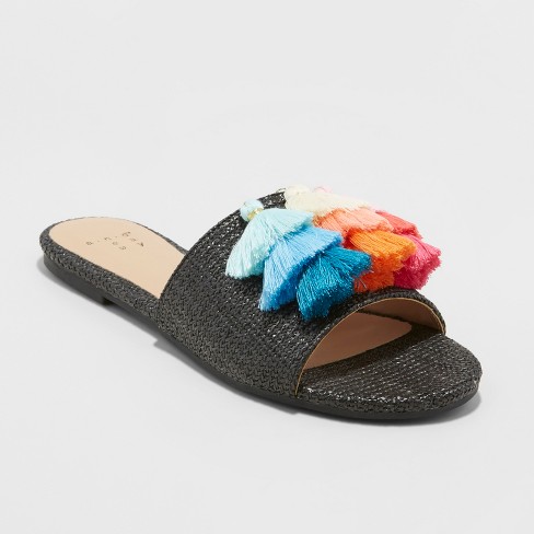 17 Cute Slides To Shop And Wear For Any Summer OccasionHelloGiggles